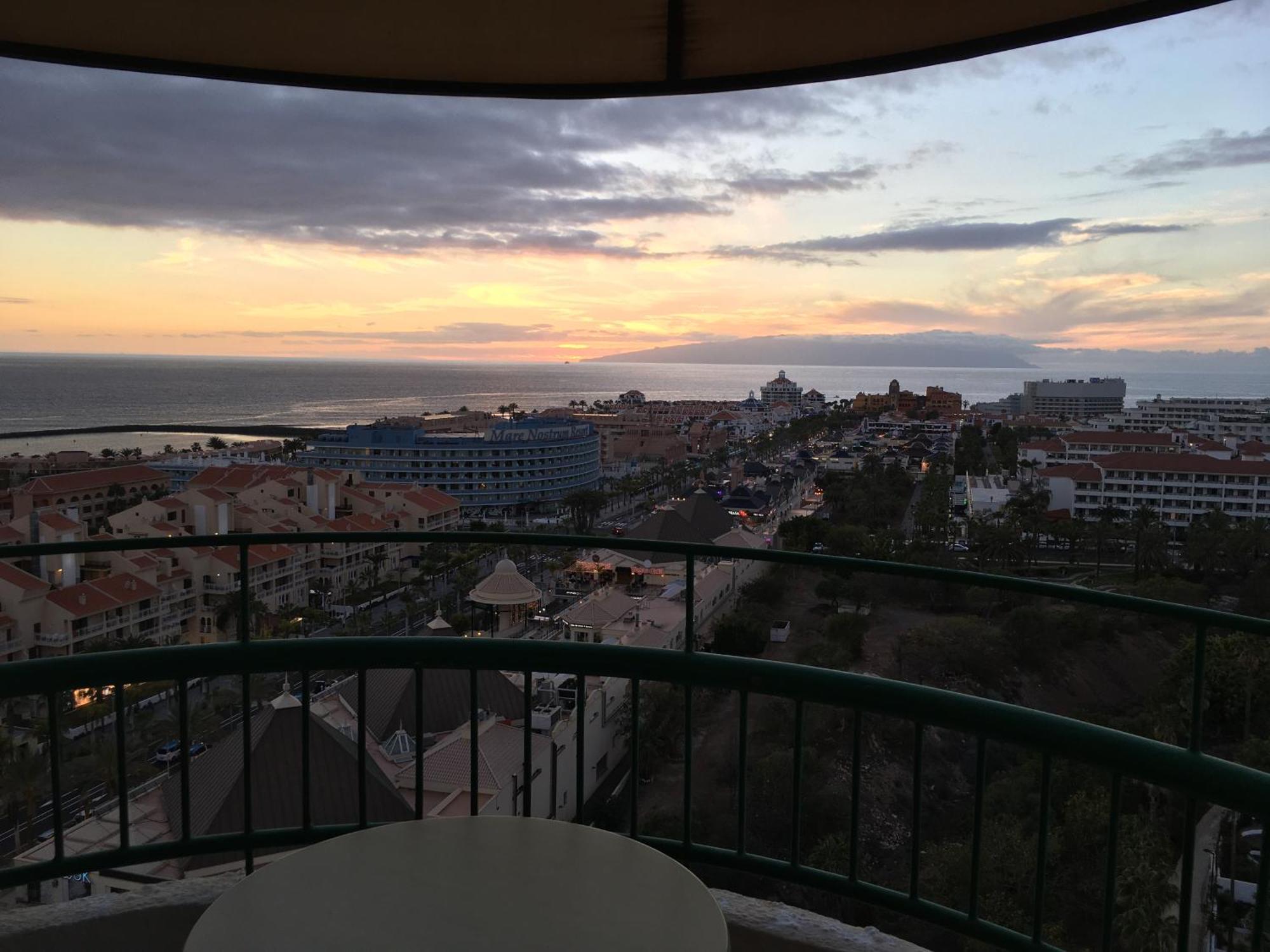 Torres Del Sol 14 Floor Ocean'S Balcony Apartment Arona  Exterior photo